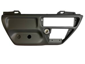 Ford F-650 Dash Kit, Ford (1999-07) F-250/350/450/550/650 Super Duty (Manual Transmission) Questions & Answers