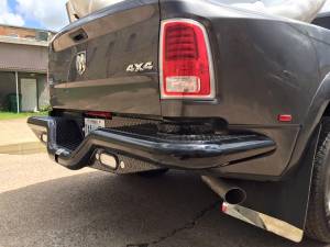 Does this bumper integrate with a frame-mounted trailer hitch or does it function as the trailer hitch itself?